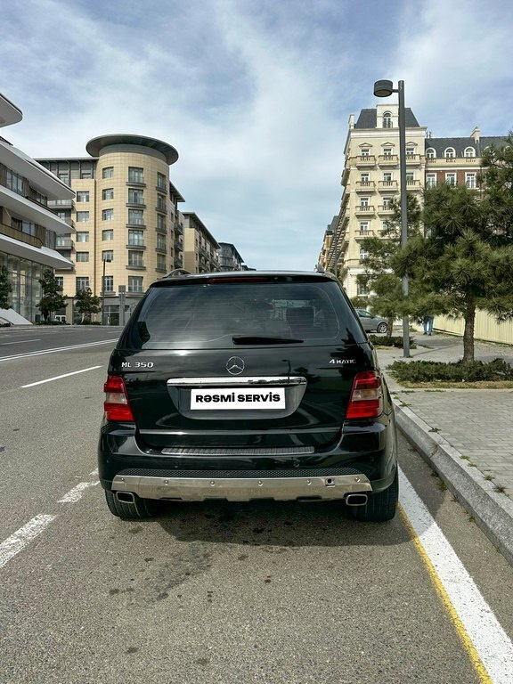 2007 Mercedes ML 350 4MATIC, 3.5L, 220000km - Image 2