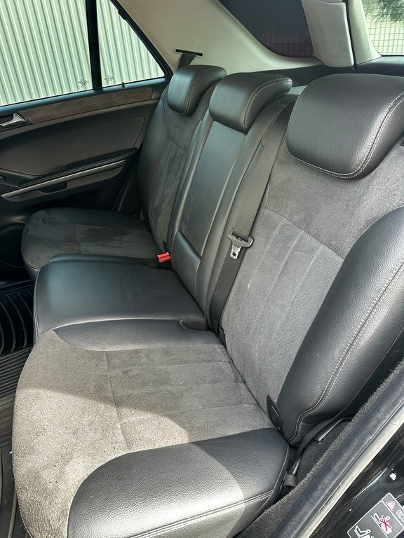 2007 Mercedes ML 350 4MATIC, 3.5L, 220000km - Image 11