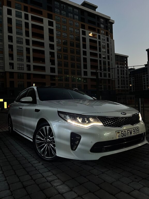 2018 Kia K5, 2.0L, 123800km - Image 16