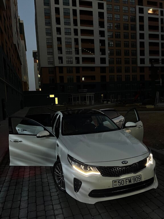 2018 Kia K5, 2.0L, 123800km - Image 17