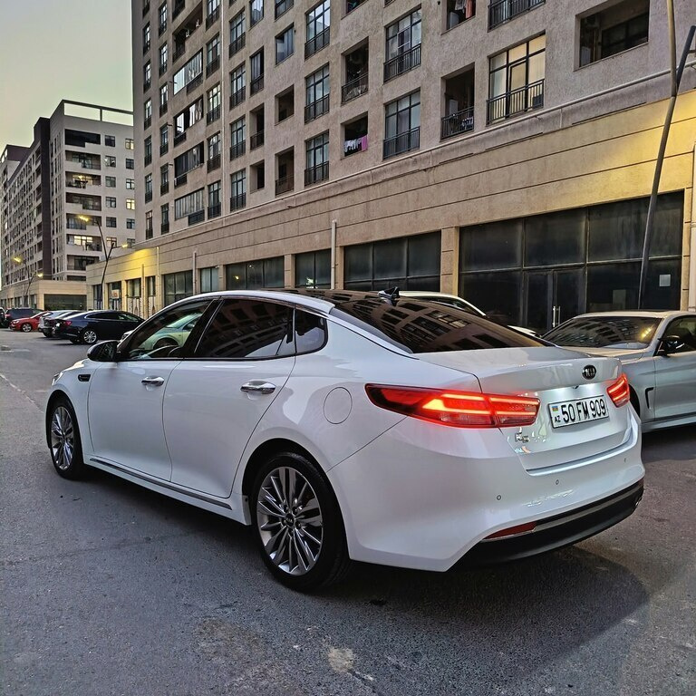2018 Kia K5, 2.0L, 123800km - Image 19