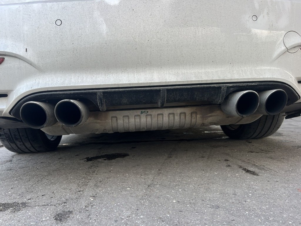 2016 BMW 328, 2.0L, 142312km - Image 11