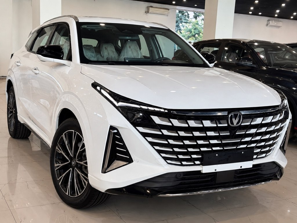2025 Changan Uni-Z, 1.5L, 0km - Image 13