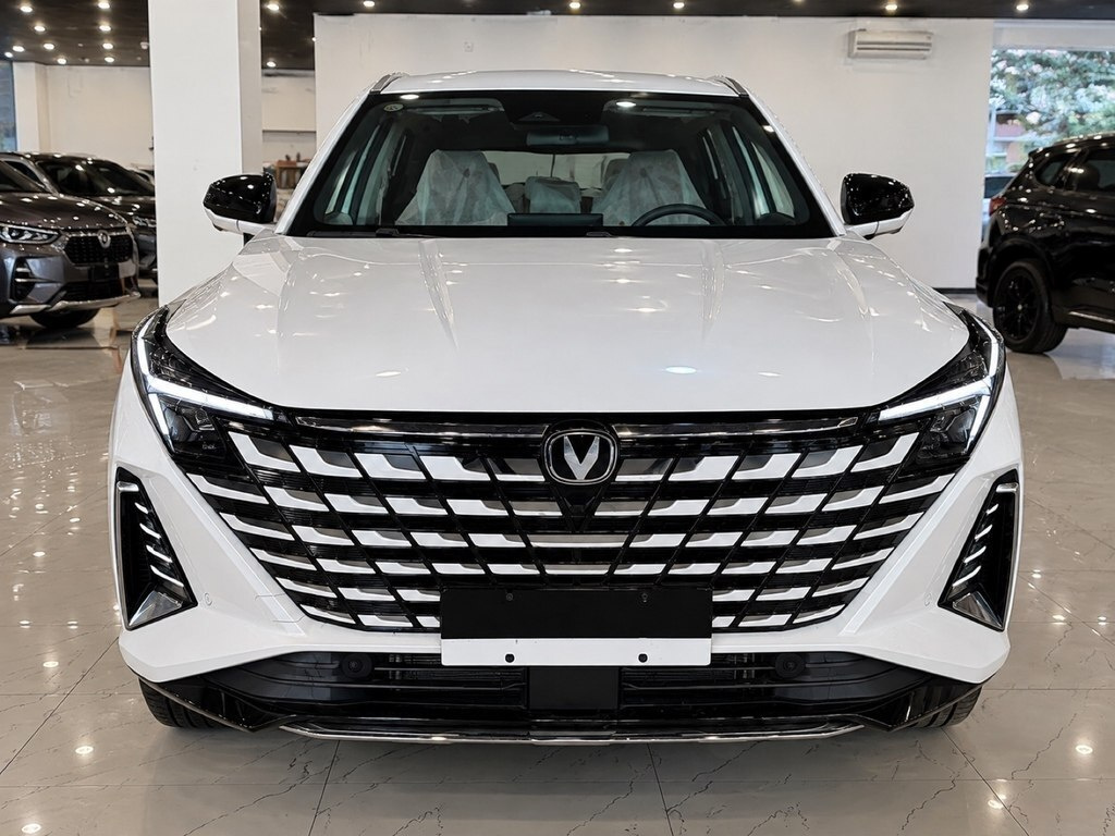 2025 Changan Uni-Z, 1.5L, 0km - Image 18