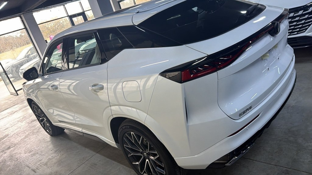 2025 Changan Uni-Z, 1.5L, 0km - Image 8