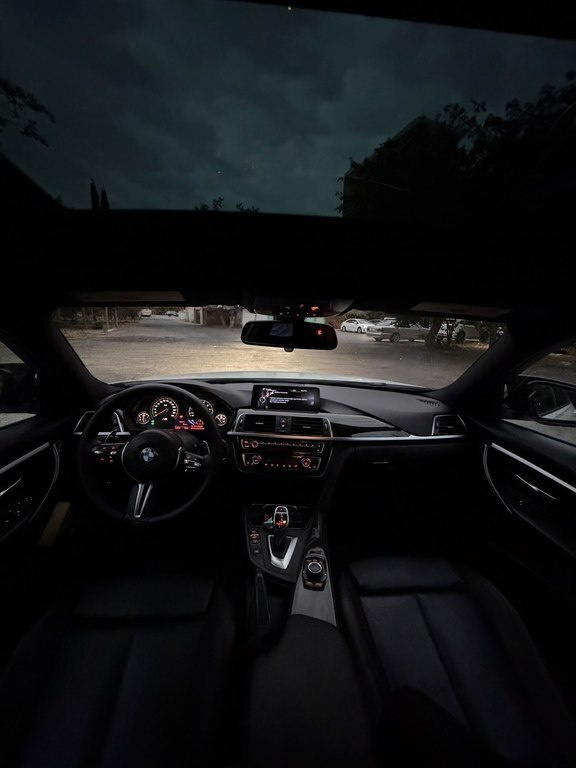 2016 BMW 328, 2.0L, 145268km - Image 12