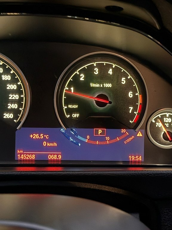 2016 BMW 328, 2.0L, 145268km - Image 17