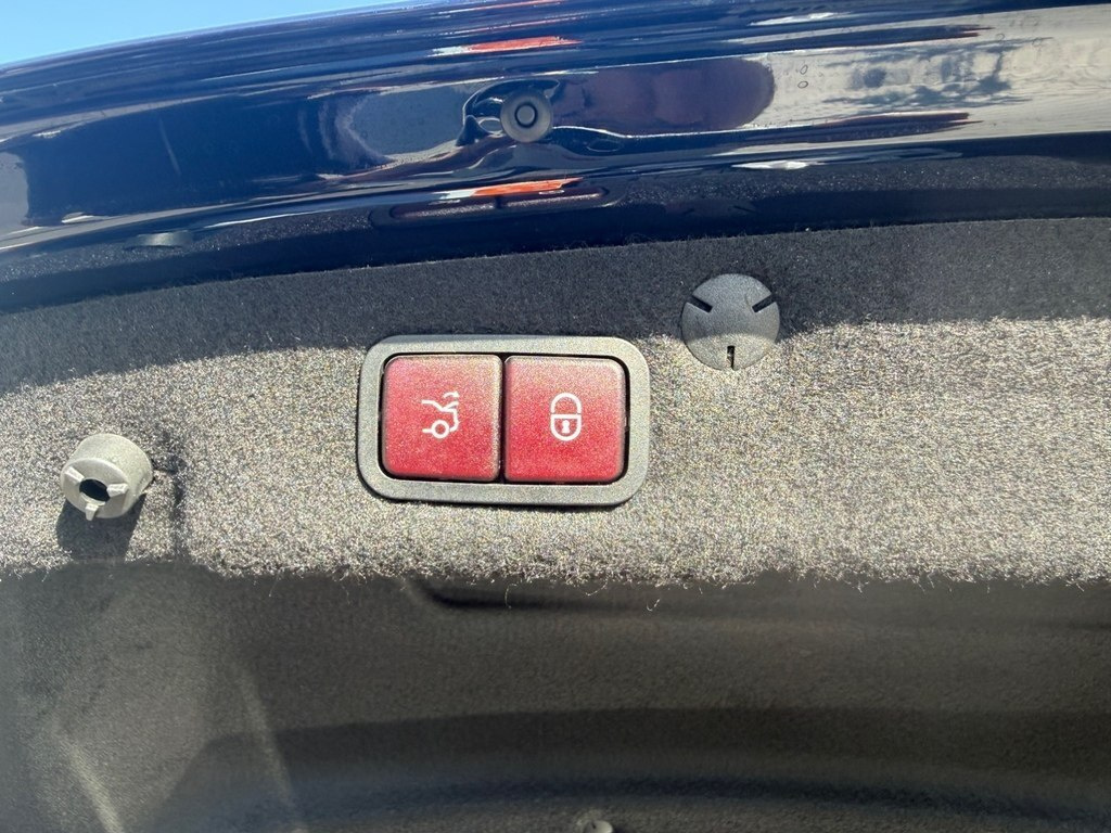 2020 Mercedes C 300, 2.0L, 72000km - Image 14