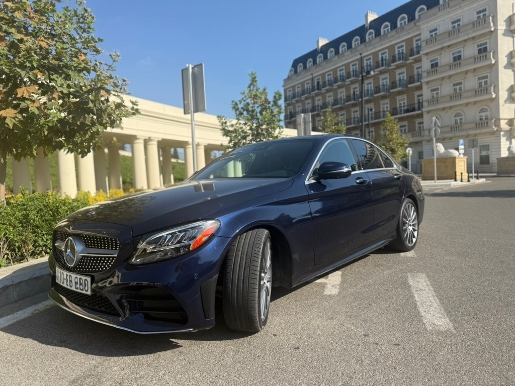 2020 Mercedes C 300, 2.0L, 72000km - Image 4