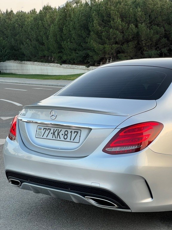 2015 Mercedes C 300, 2.0L, 159000km - Image 3