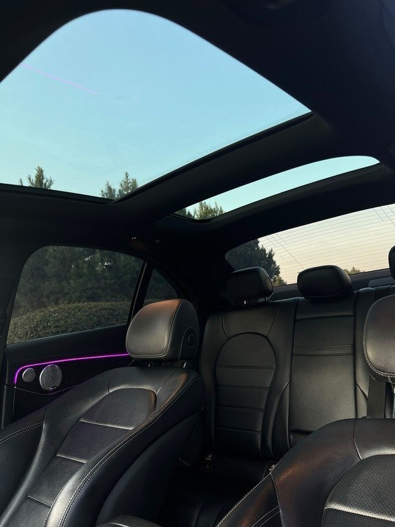 2015 Mercedes C 300, 2.0L, 159000km - Image 5