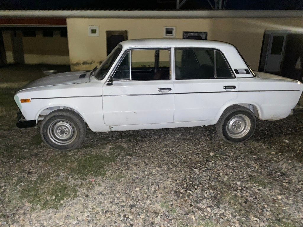 1997 LADA (VAZ) 2106, 1.6L, 180009km - Image 4