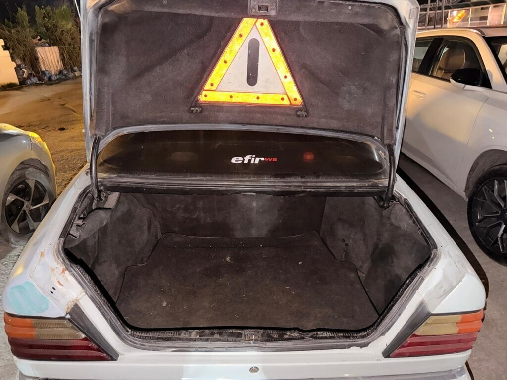 1991 Mercedes 200 D, 2.3L, 768389km - Image 12