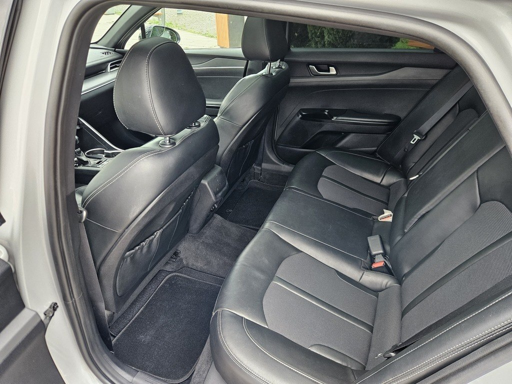 2020 Kia K5, 1.6L, 44000km - Image 9