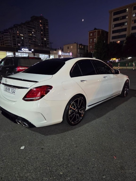 2015 Mercedes C 300, 2.0L, 224000km - Image 9
