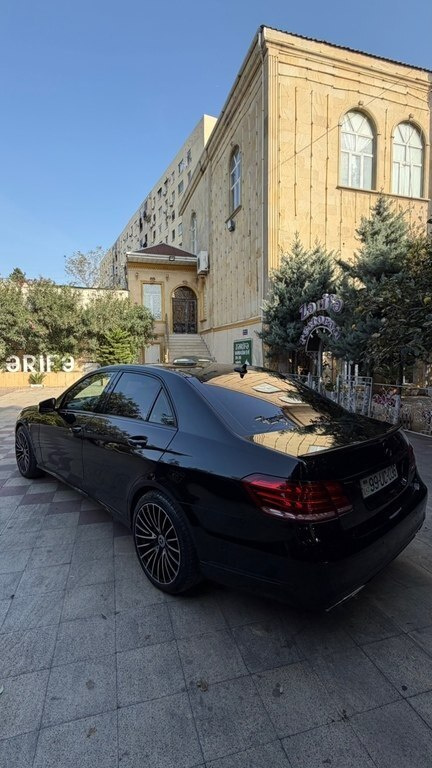2014 Mercedes E 220, 2.1L, 223500km - Image 6