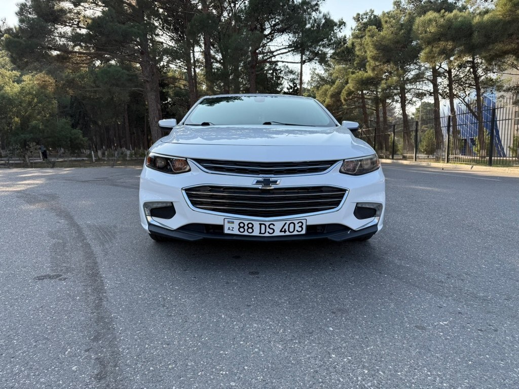 2017 Chevrolet Malibu, 1.5L, 278745km - Image 1
