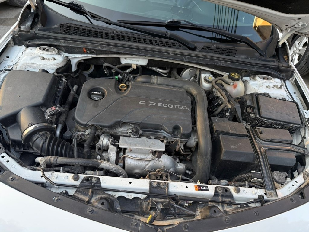 2017 Chevrolet Malibu, 1.5L, 278745km - Image 10