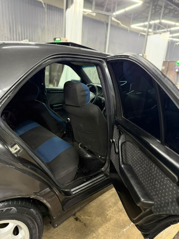 1994 Mercedes C 180, 1.8L, 292793km - Image 3