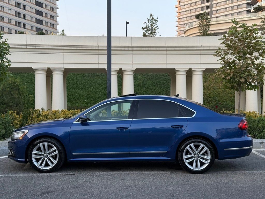 2017 Volkswagen Passat (North America), 1.8L, 129000km - Image 8