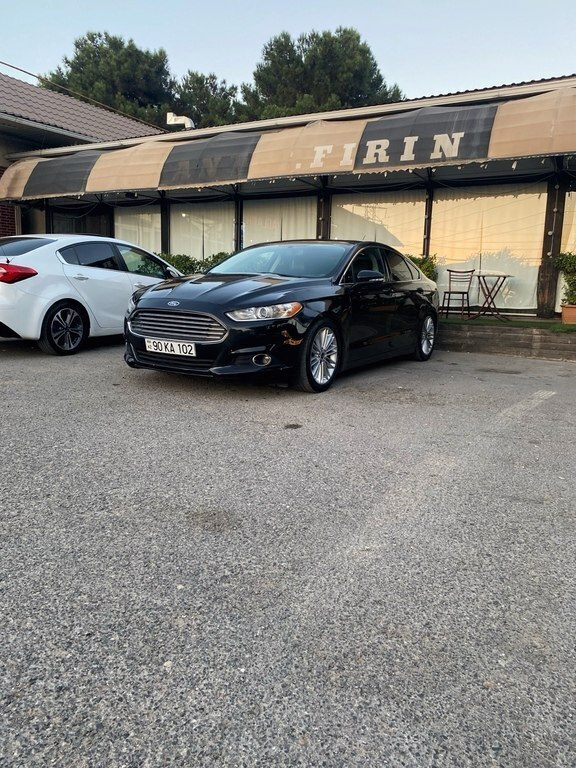 2015 Ford Fusion (North America), 1.5L, 270000km - Image 4