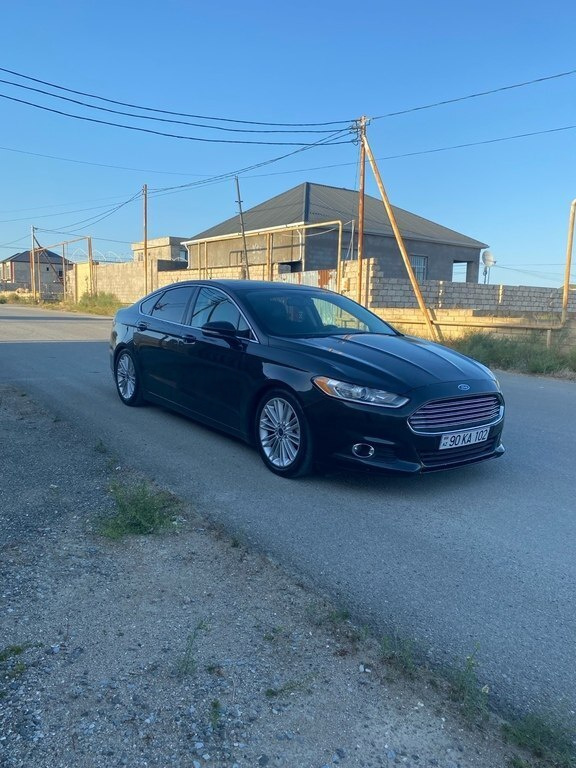 2015 Ford Fusion (North America), 1.5L, 270000km - Image 5
