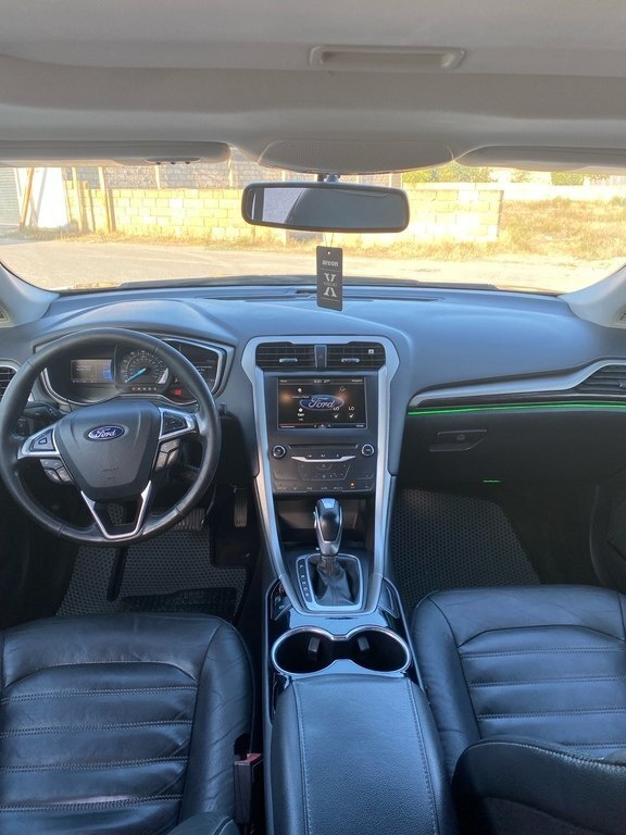 2015 Ford Fusion (North America), 1.5L, 270000km - Image 8