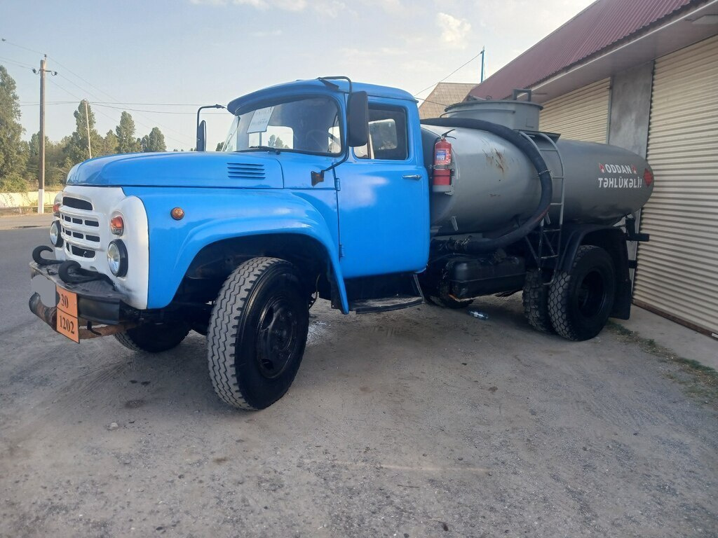 1984 ZIL 130, 6.0L, 568900km - Image 5