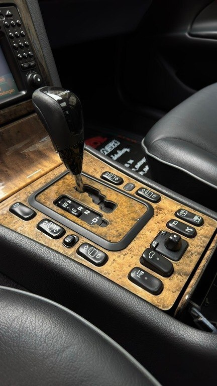 2000 Mercedes E 240, 2.6L, 220000km - Image 11