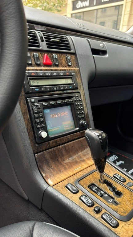 2000 Mercedes E 240, 2.6L, 220000km - Image 13