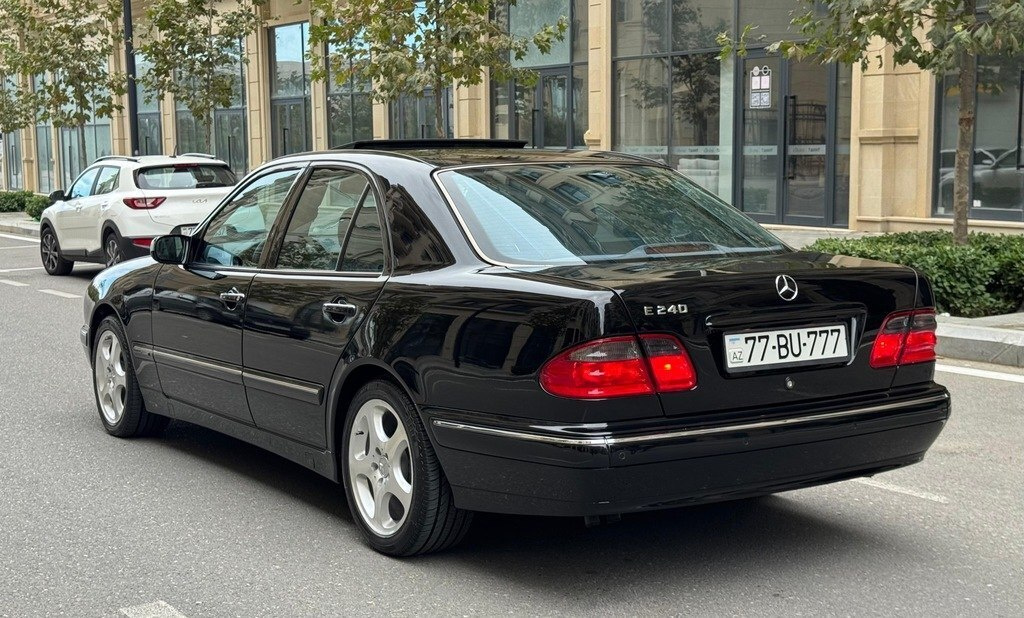 2000 Mercedes E 240, 2.6L, 220000km - Image 20