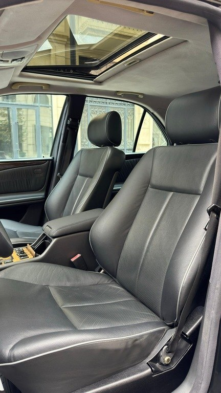 2000 Mercedes E 240, 2.6L, 220000km - Image 21