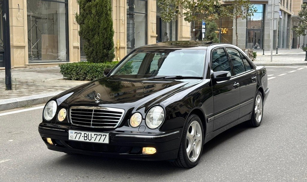 2000 Mercedes E 240, 2.6L, 220000km - Image 6