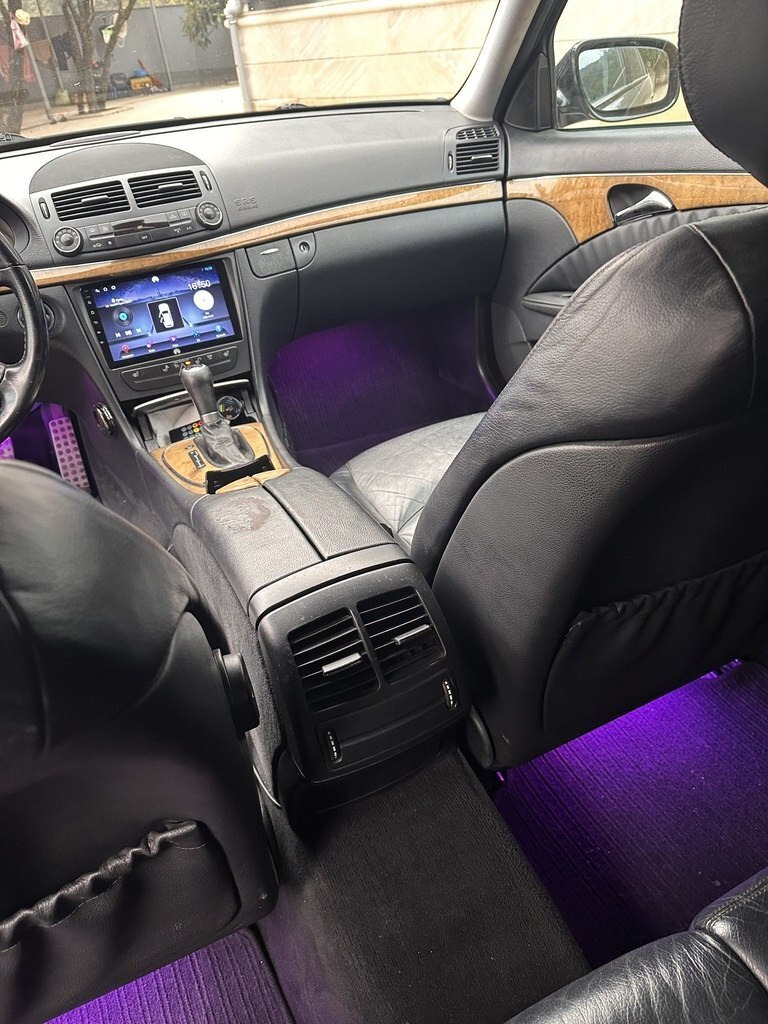 2007 Mercedes E 220, 2.2L, 336000km - Image 3
