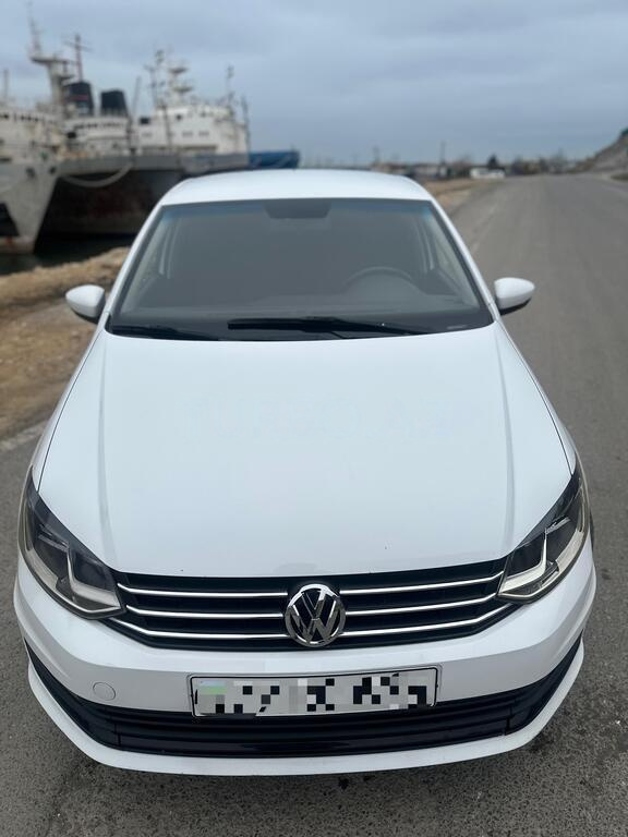 2018 Volkswagen Polo, 1.6L, 242000km - Image 1