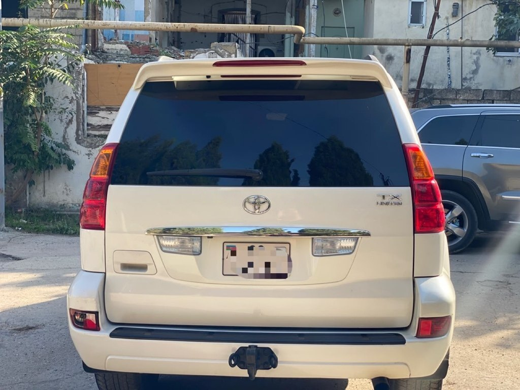 2003 Toyota Land Cruiser Prado, 2.7L, 224500km - Image 3