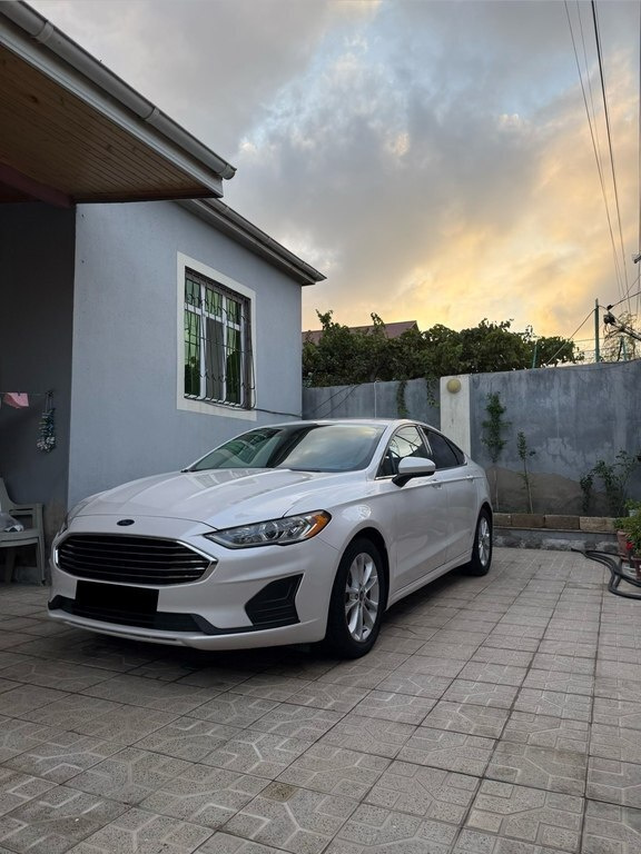 2019 Ford Fusion (North America), 1.5L, 68000km - Image 8