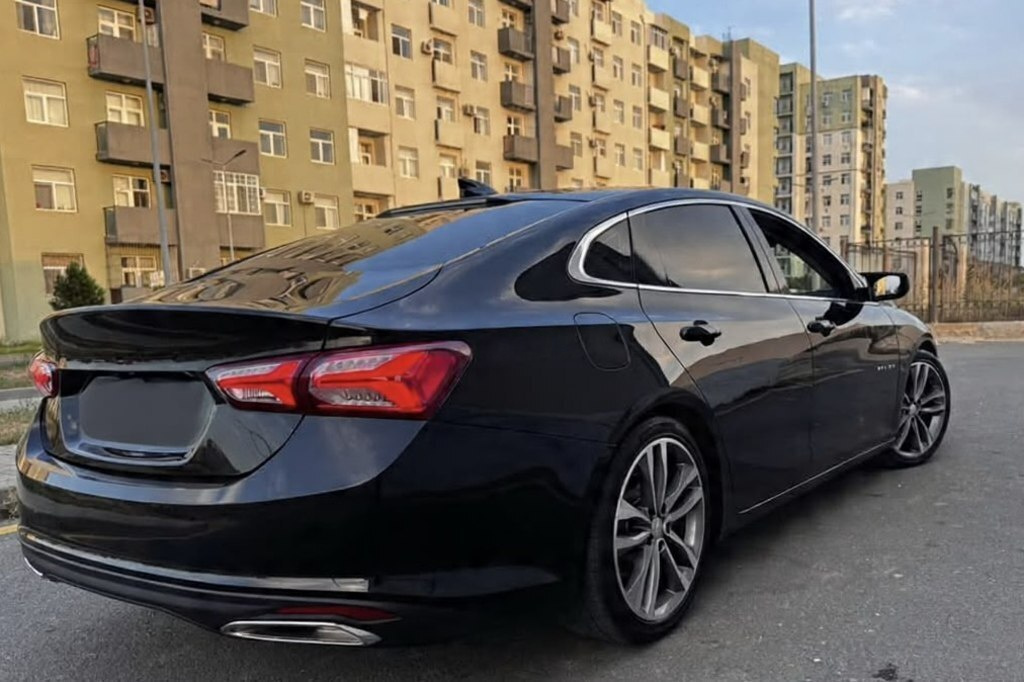 2020 Chevrolet Malibu, 1.5L, 160000km - Image 3