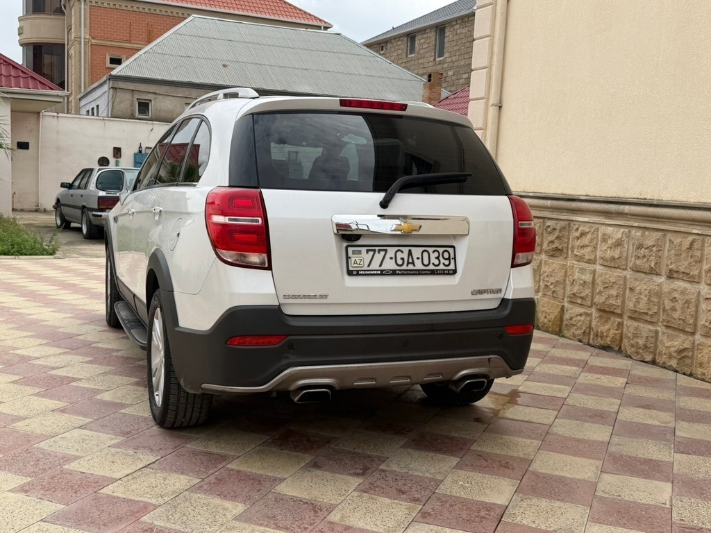 2018 Chevrolet Captiva, 2.2L, 195000km - Image 5