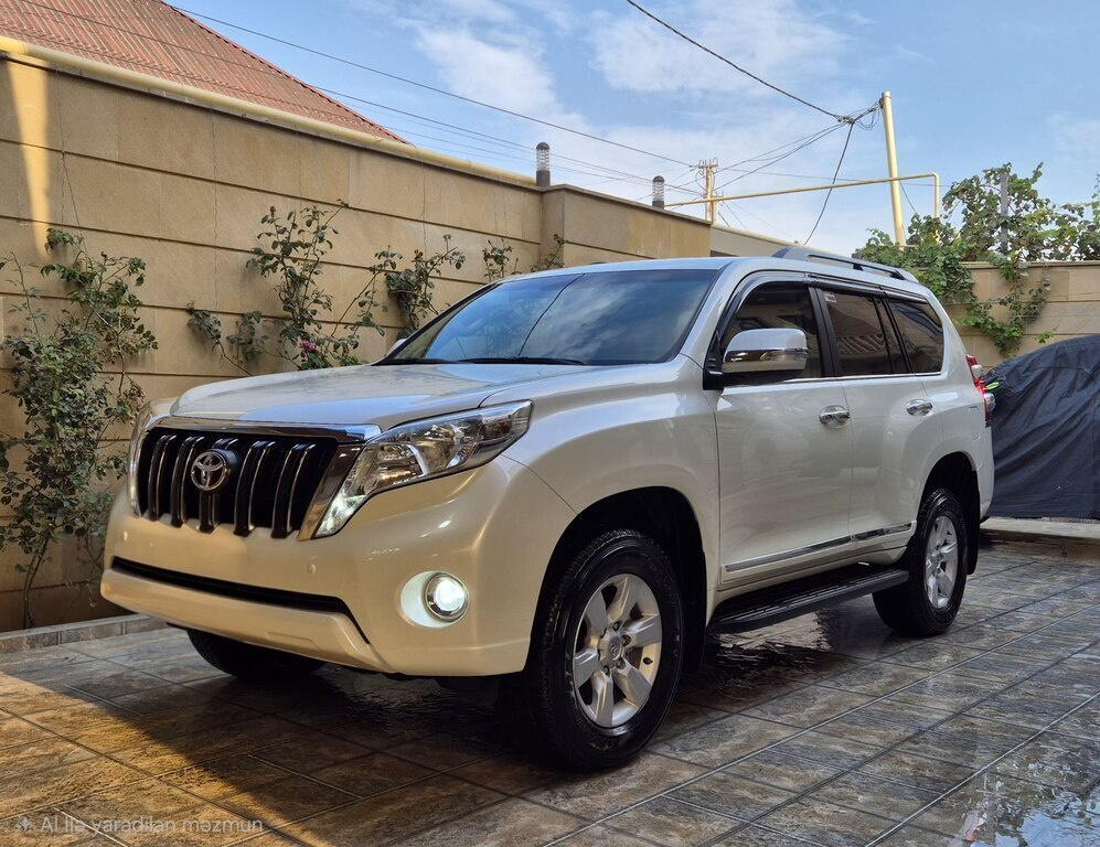 2017 Toyota Land Cruiser Prado, 3.0L, 140000km - Image 11