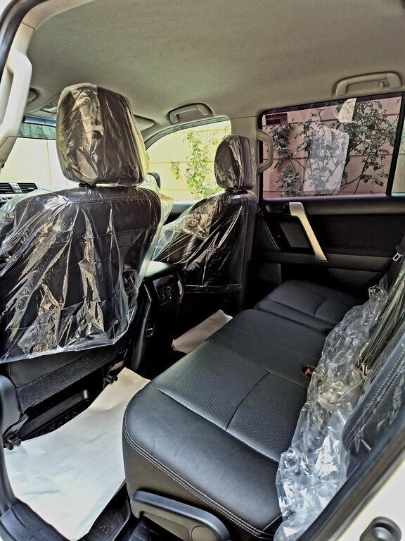2017 Toyota Land Cruiser Prado, 3.0L, 140000km - Image 16