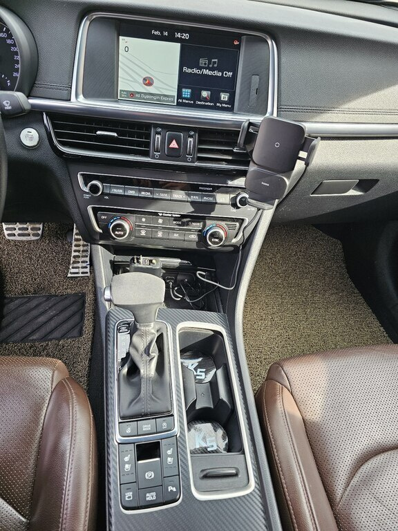 2017 Kia K5, 1.7L, 157500km - Image 13