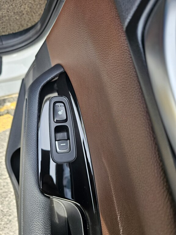 2017 Kia K5, 1.7L, 157500km - Image 15