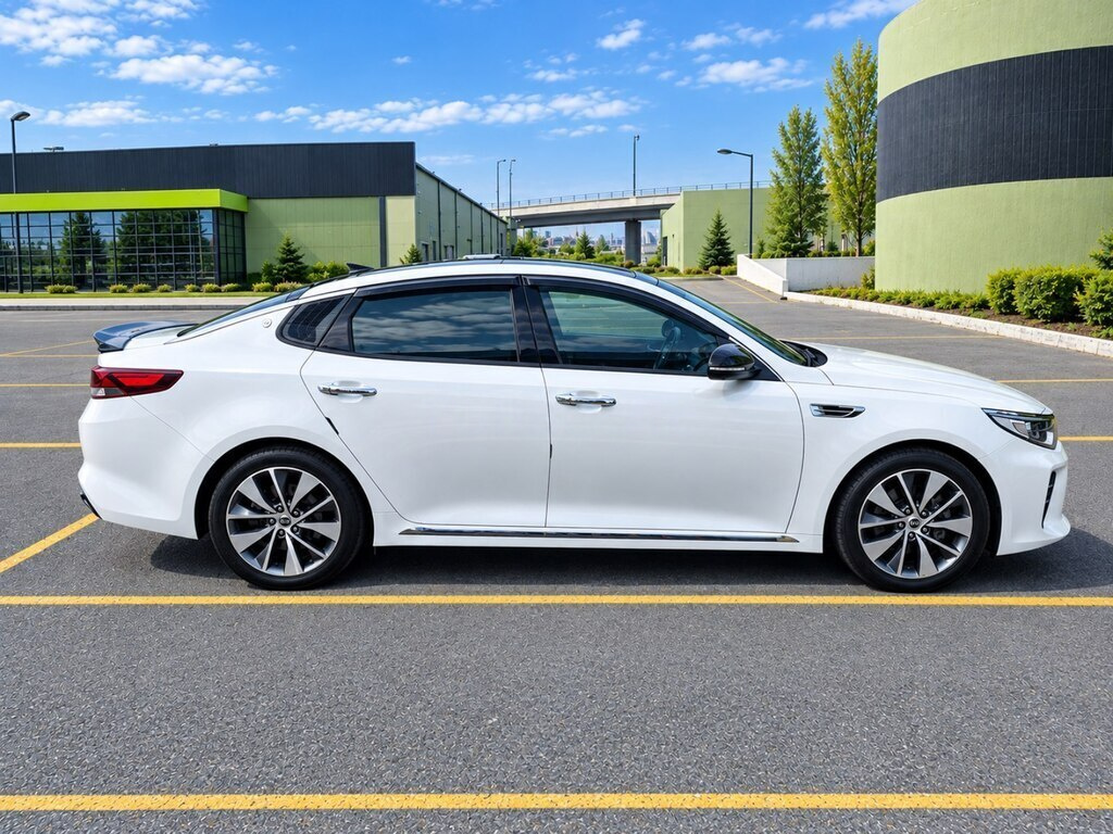 2017 Kia K5, 1.7L, 157500km - Image 5