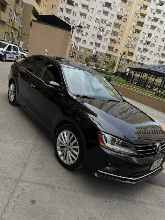 2014 Volkswagen Jetta, 1.8L, 134890km - Image 4