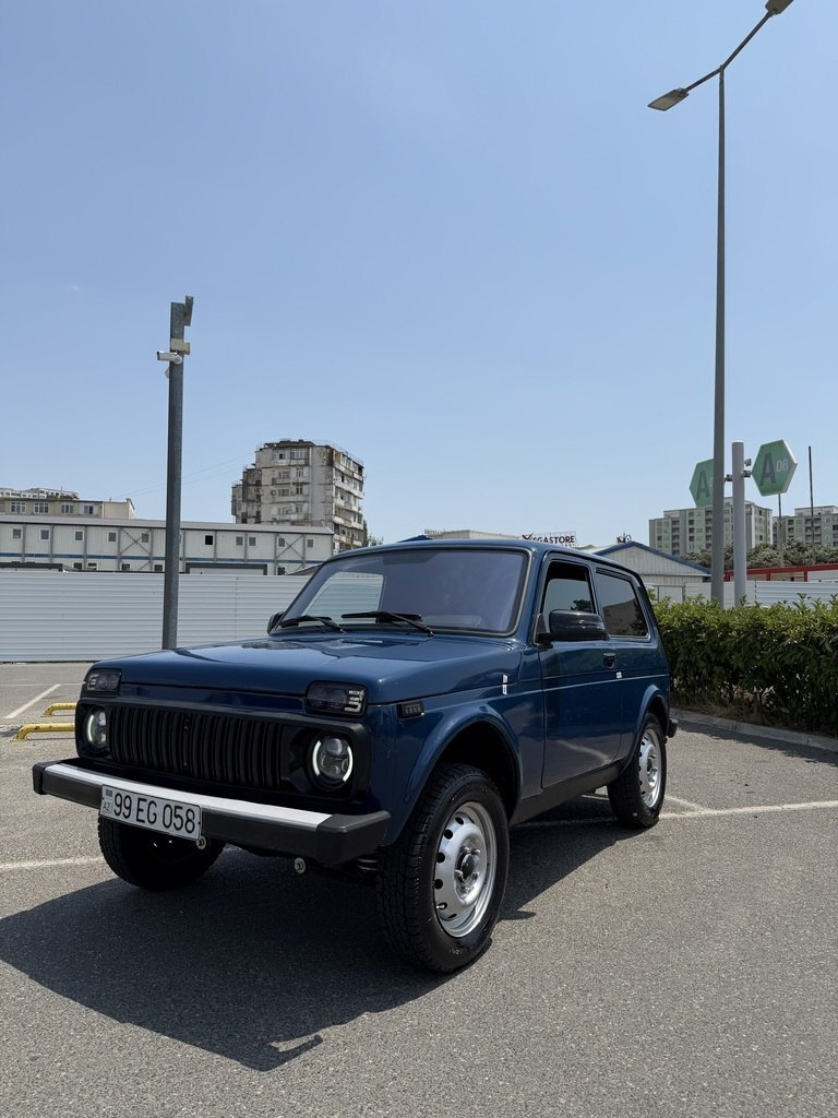 2014 LADA (VAZ) Niva, 1.7L, 197325km - Image 9