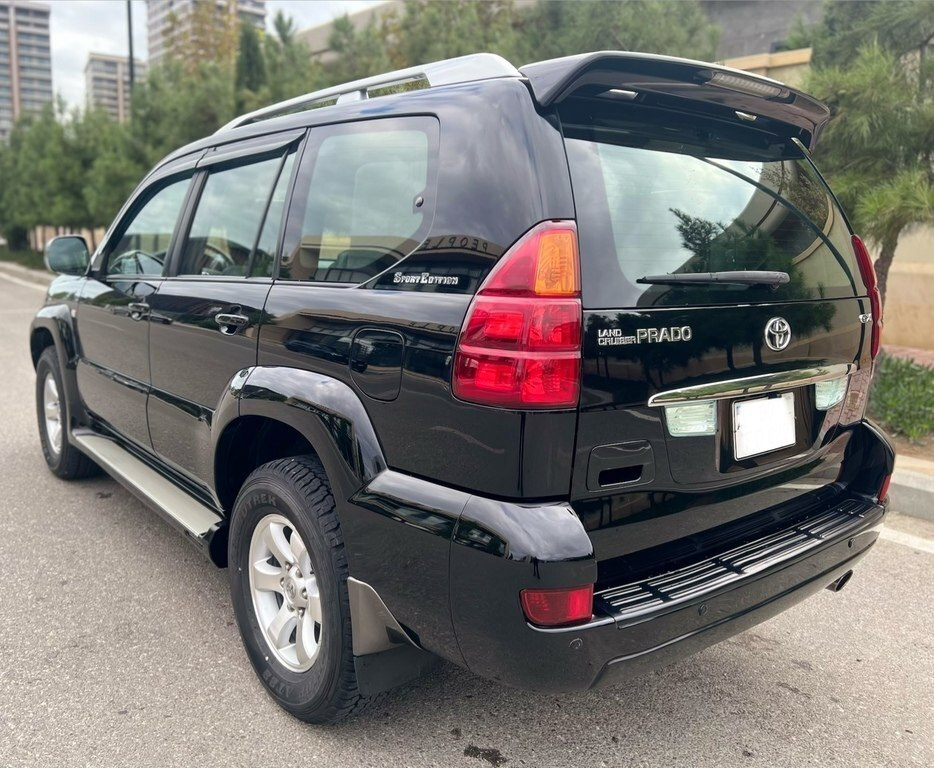 2008 Toyota Land Cruiser Prado, 2.7L, 265000km - Image 4