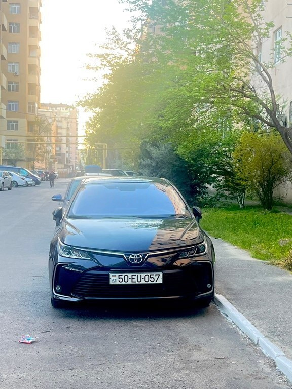 2021 Toyota Corolla, 1.6L, 119000km - Image 2