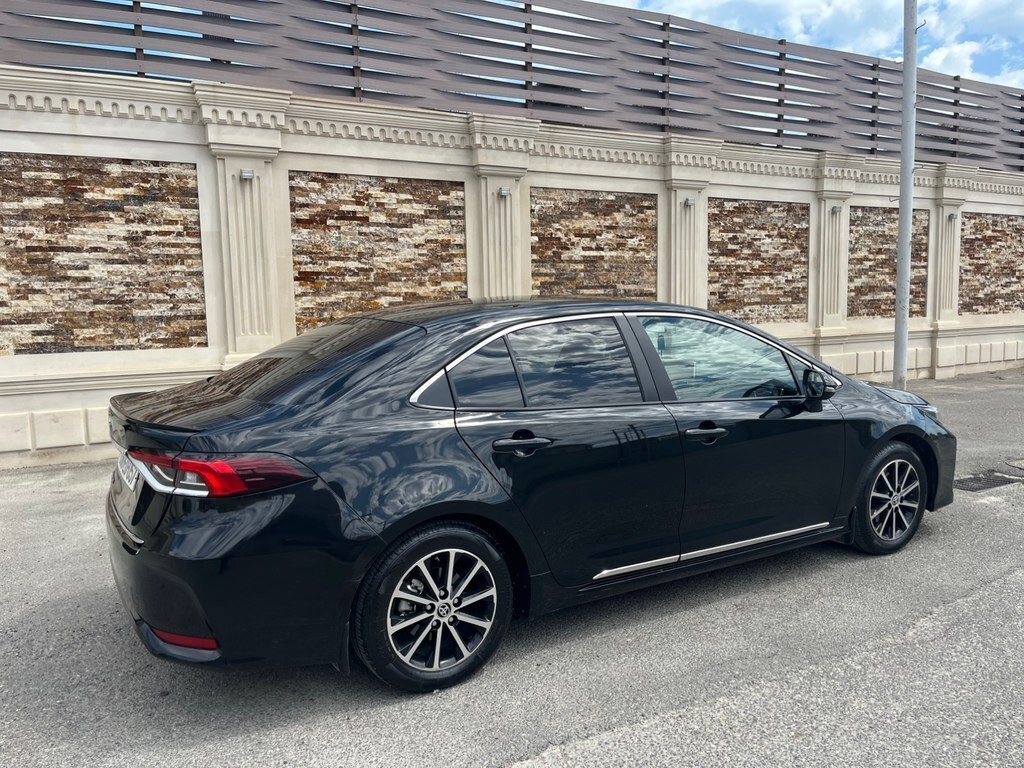 2021 Toyota Corolla, 1.6L, 119000km - Image 5