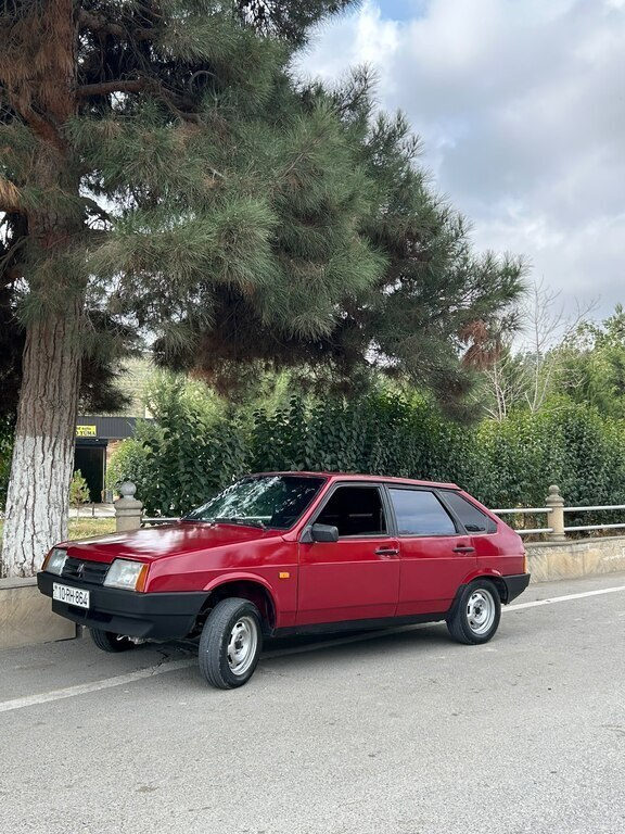 1995 LADA (VAZ) 2109, 1.5L, 35353km - Image 2